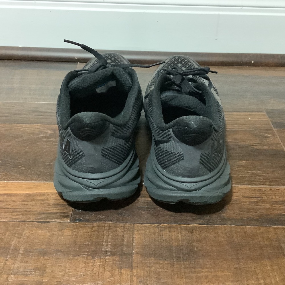 Hoka Clifton 9 Wide Black Black Running Shoes Womens 10D 1132211 BBLC Sneaker - Picture 4 of 9